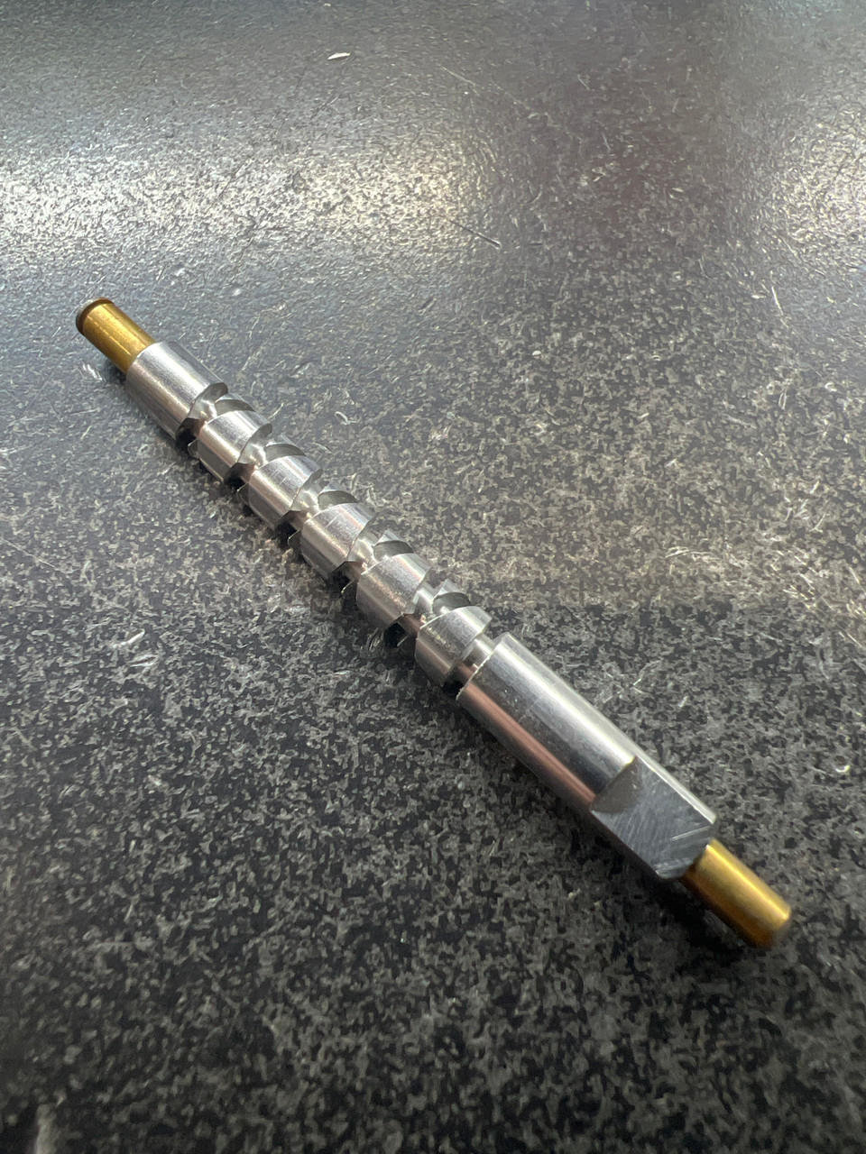 B98-9901 WORM SHAFT