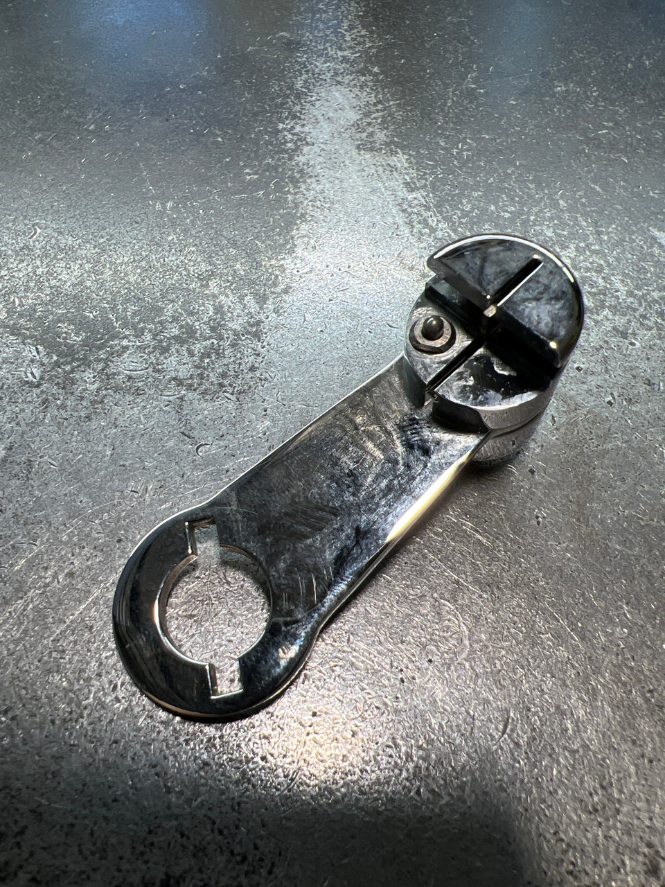 LF355-01 Drag Lever Assy SA25