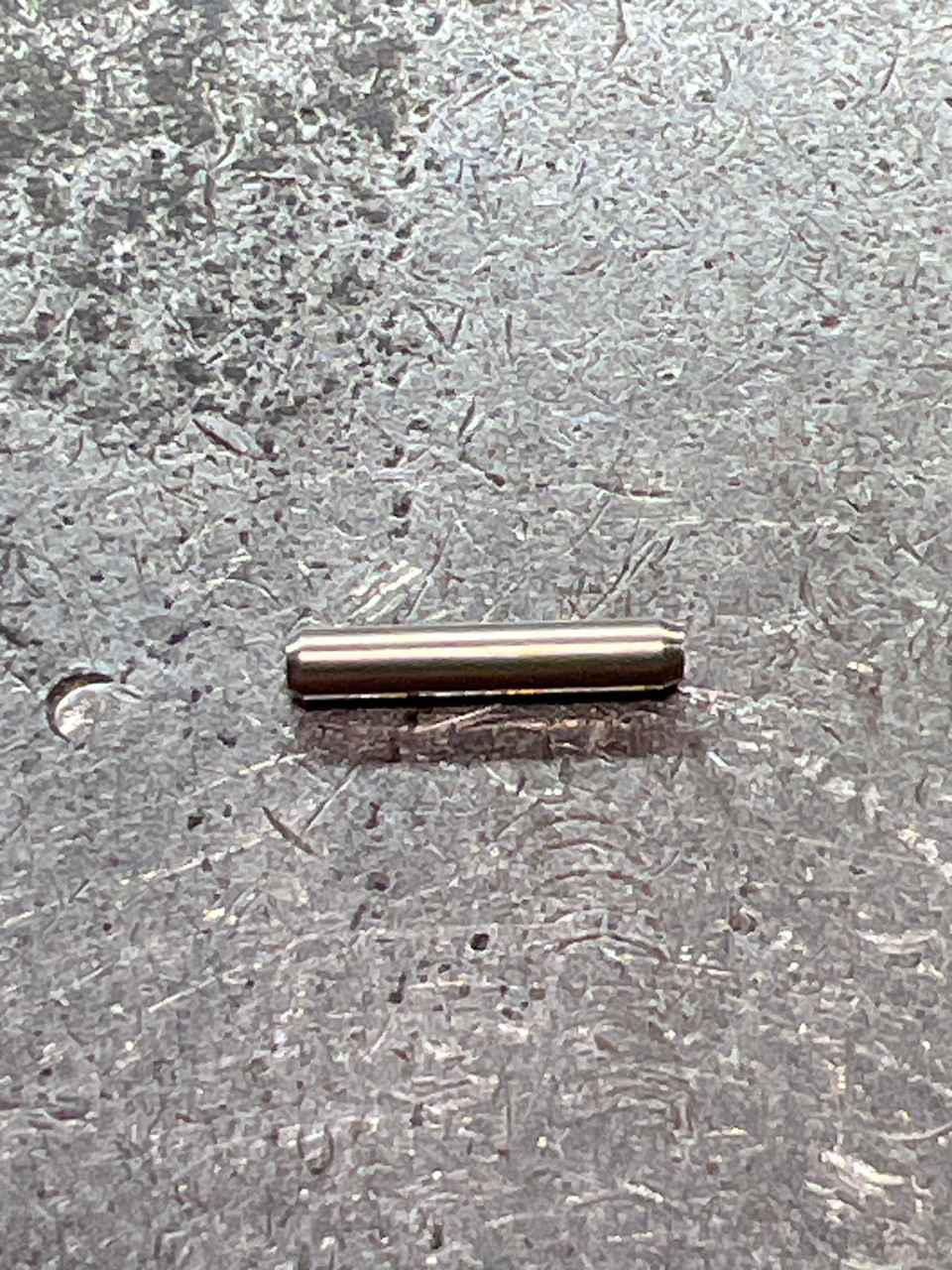 10EZQ PLUNGER CROSS PIN (B) (TT 0274)