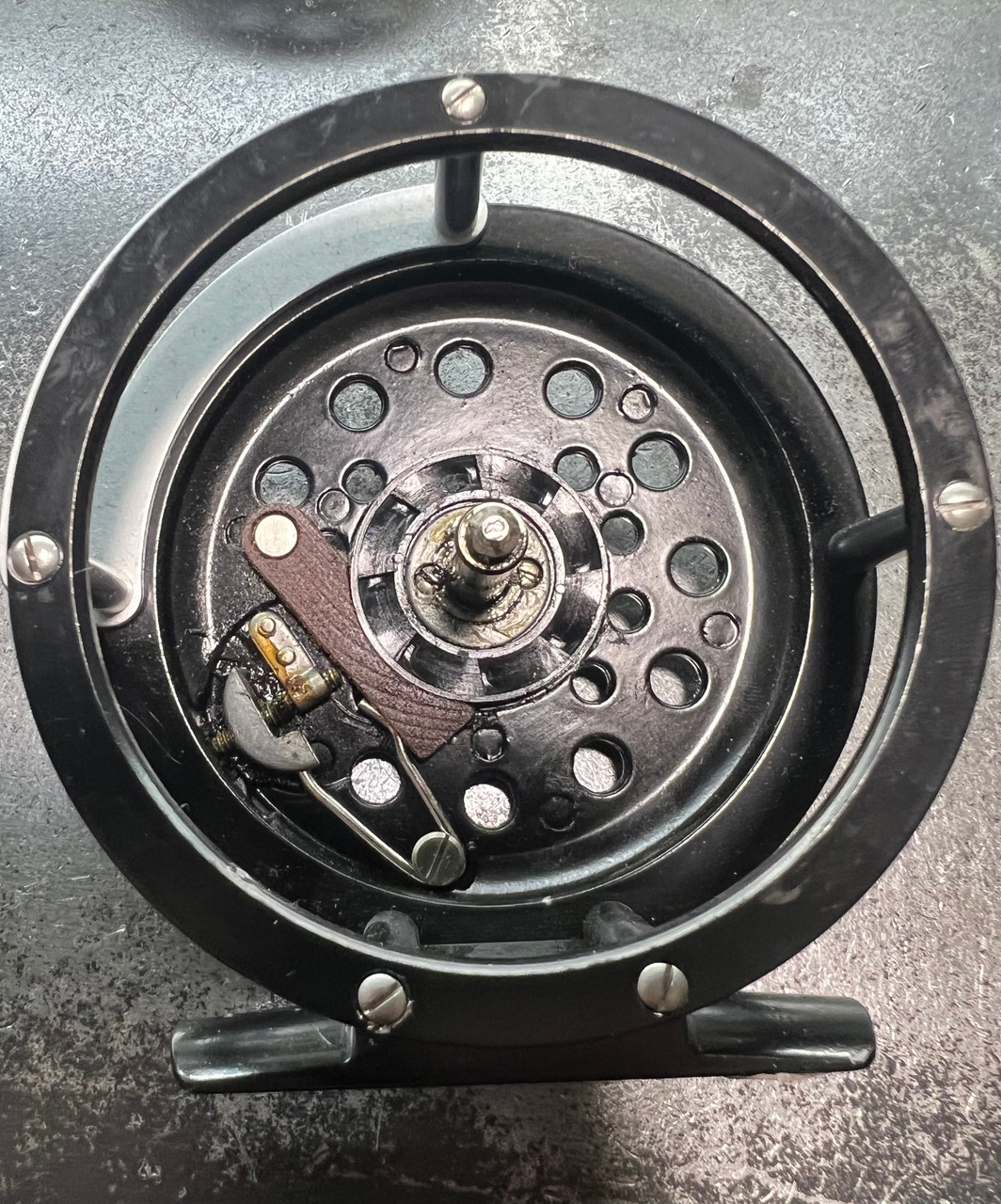 New in Box: Pflueger Medalist 1594RC Fly Reel – Rim Control – 5/6 Weight