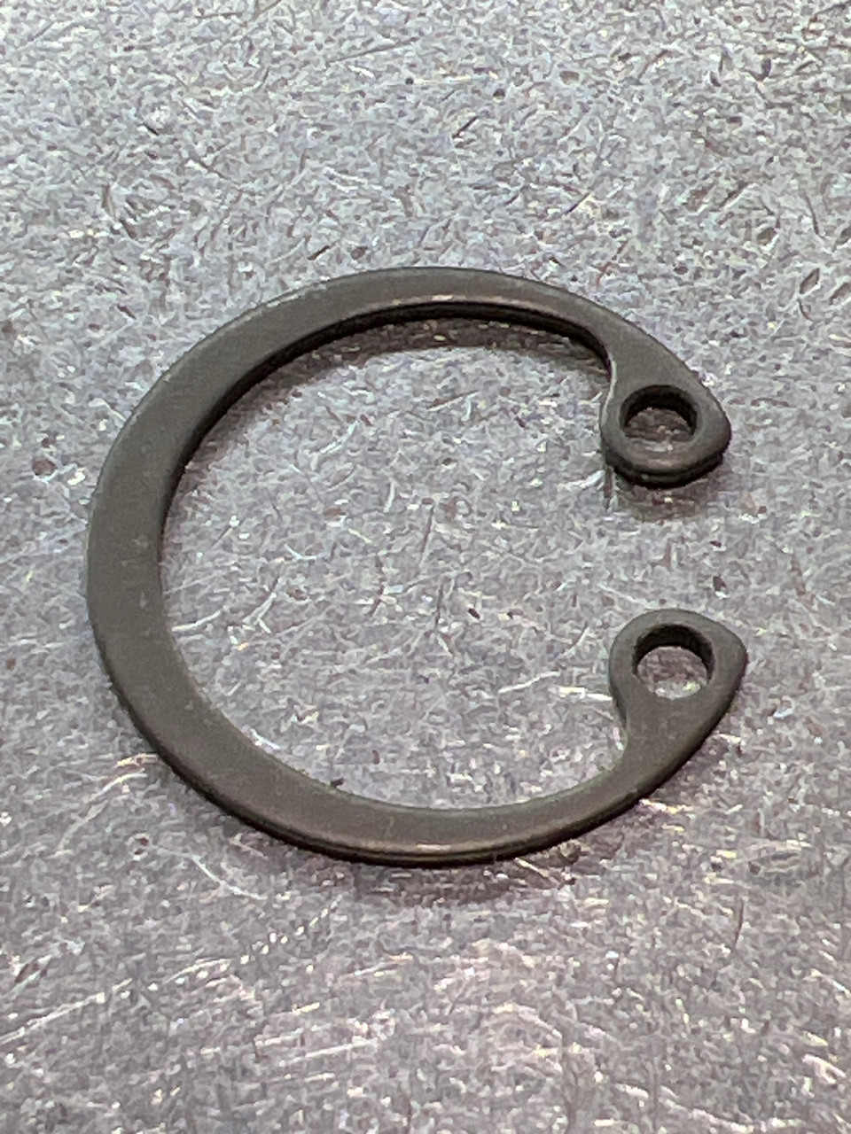 83813 RETAINER