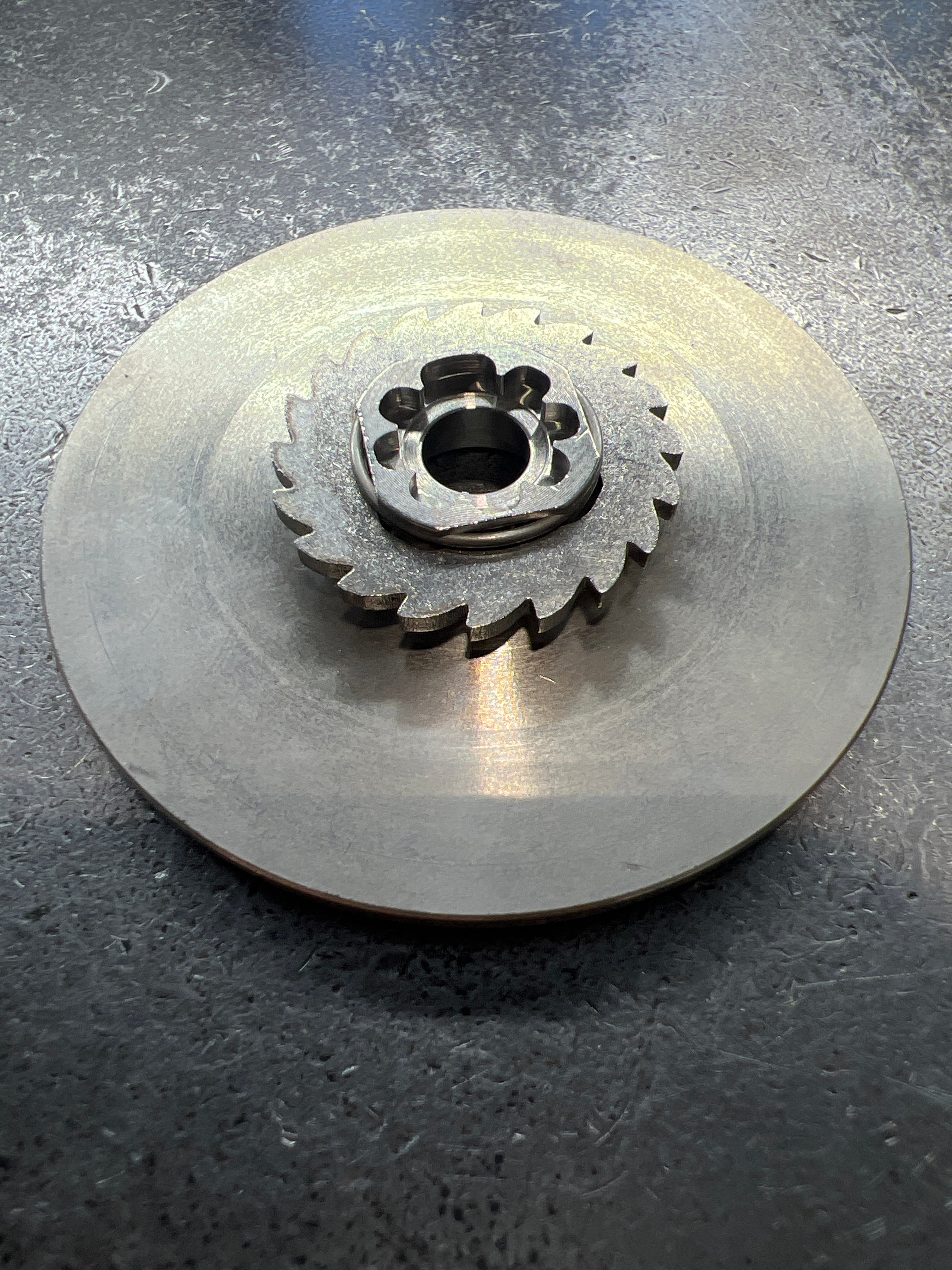 Avet BRAKE DISC, HX, JX RIGHT HAND REELS