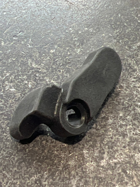 B67-4901 TRIGGER PLATE