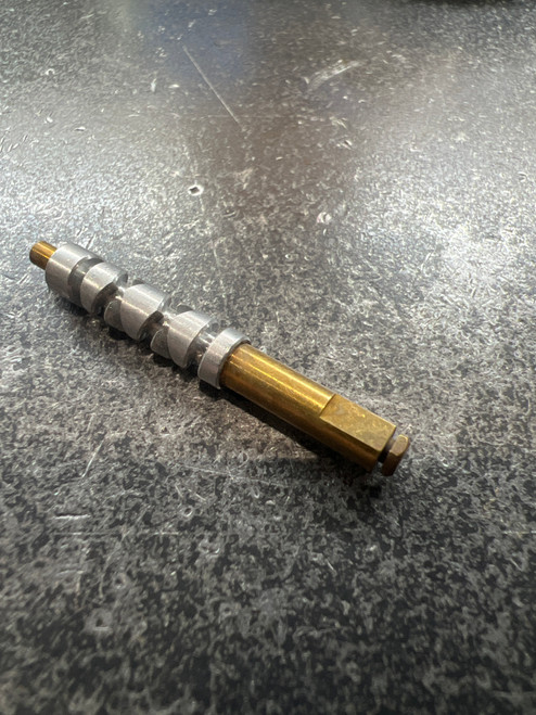 E39-3801 WORM SHAFT