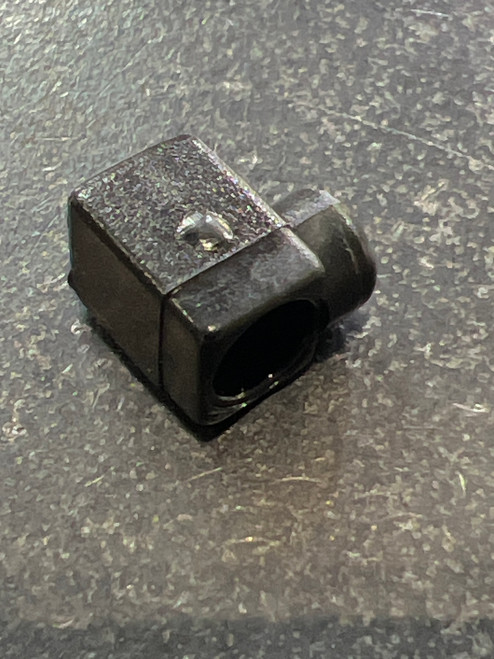 E80-8901 BAIL SPRING HOLDER