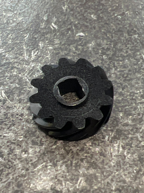 F62-1601 WORM SHAFT GEAR