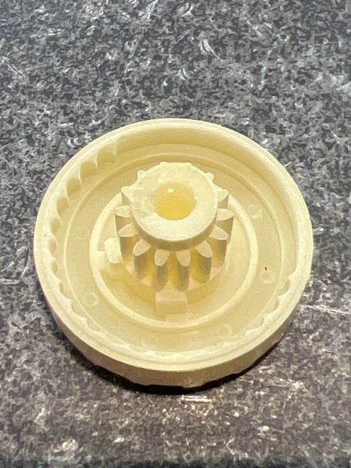 F82-1210 BRAKE ADJ KNOB