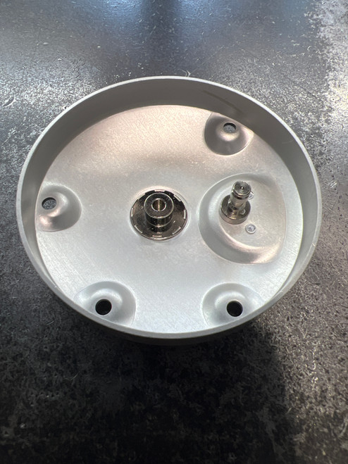 1095426 LEFT SIDE PLATE