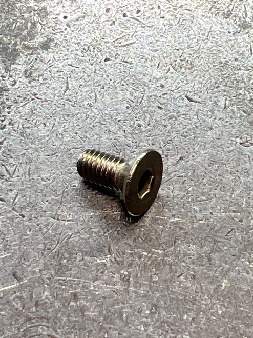 DF065-01 Screw MA12-30T