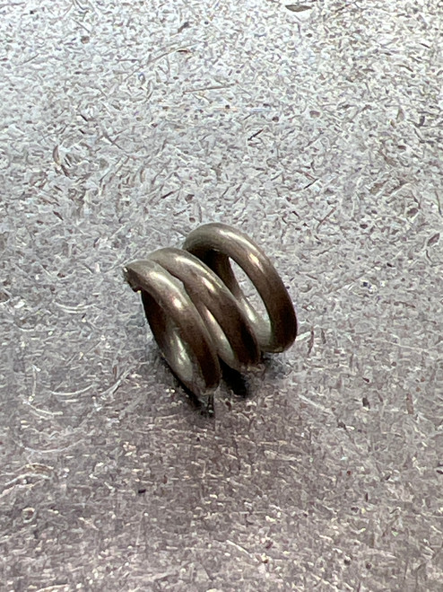 100-890 - Compression Spring