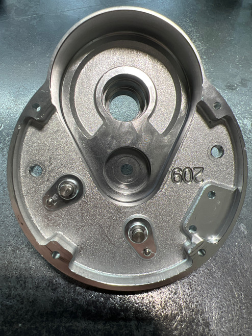 AM324-01 G/Side Cover Assy MA20-30II