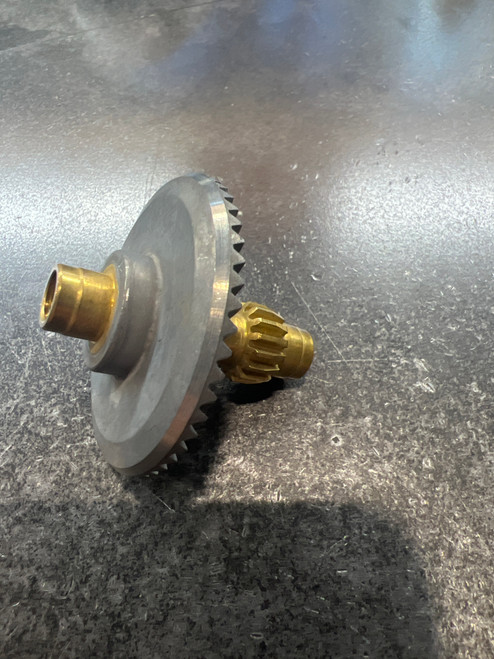 1181138 GEAR ASM 8P-7500