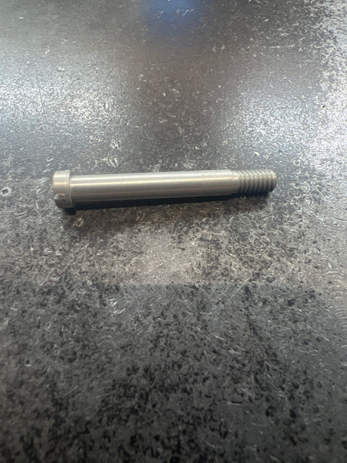 1181630 SCREW, HANDLE KNOB 18A-720