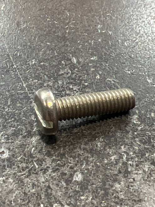 1182742 SCREW 32-800