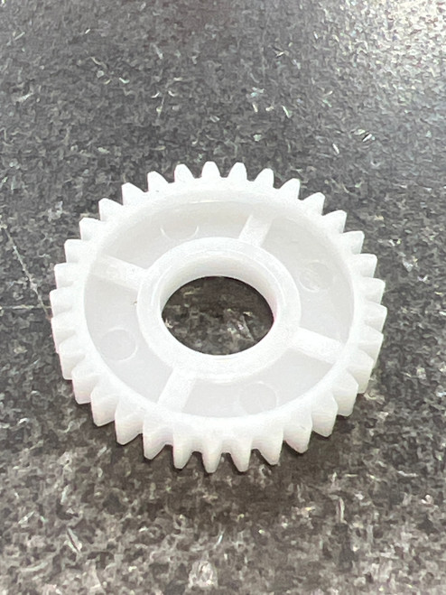 1184066 GEAR IDLER 64-320