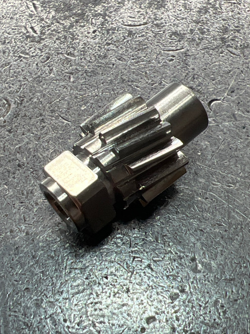 1338143 PINION (013 FTH30LD)