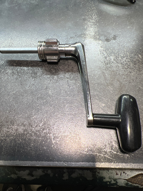 110-332 HANDLE ASSY