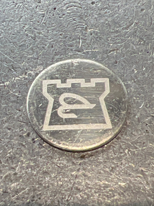 1418665 CASTLE & FLY BADGE