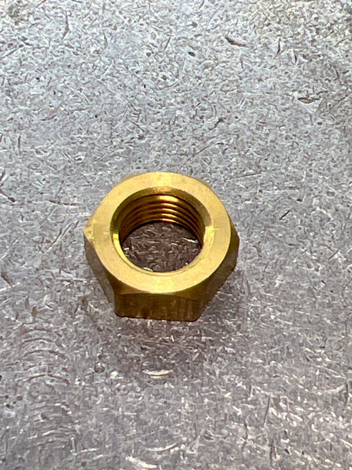 10LM8 HANDLE NUT (TGT2283)