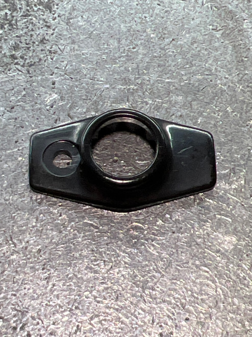 10QFX HANDLE NUT PLATE (BNT0330, TGT0002 & TLD0002)