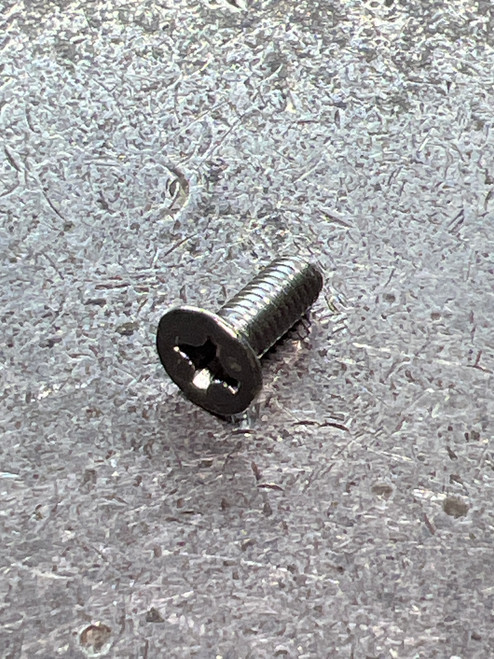 110-585 SCREW