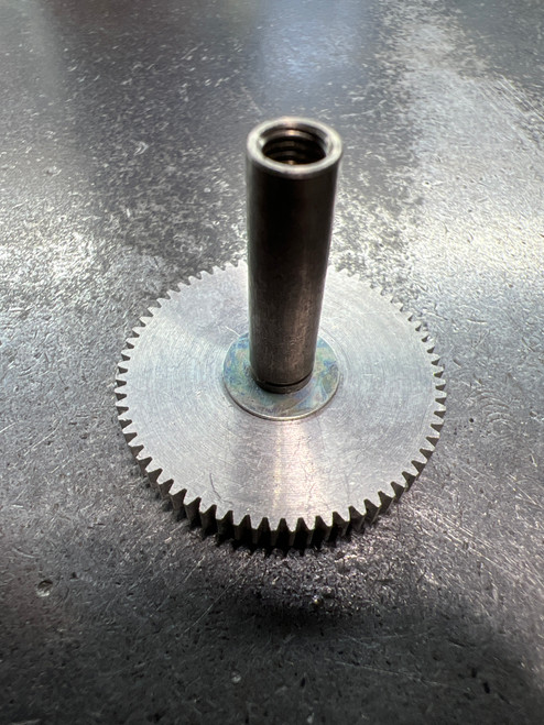82582 DRIVE GEAR, 900