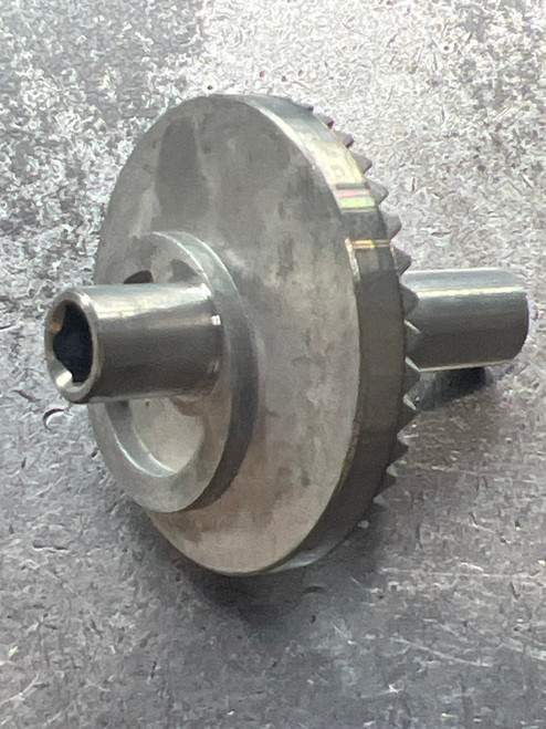 110-304 DRIVE GEAR
