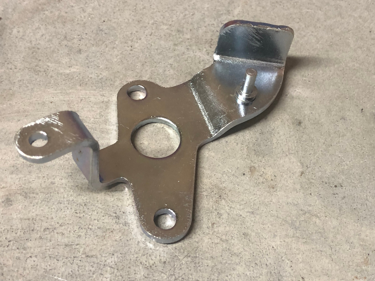 Pontiac throttle arm 67-70