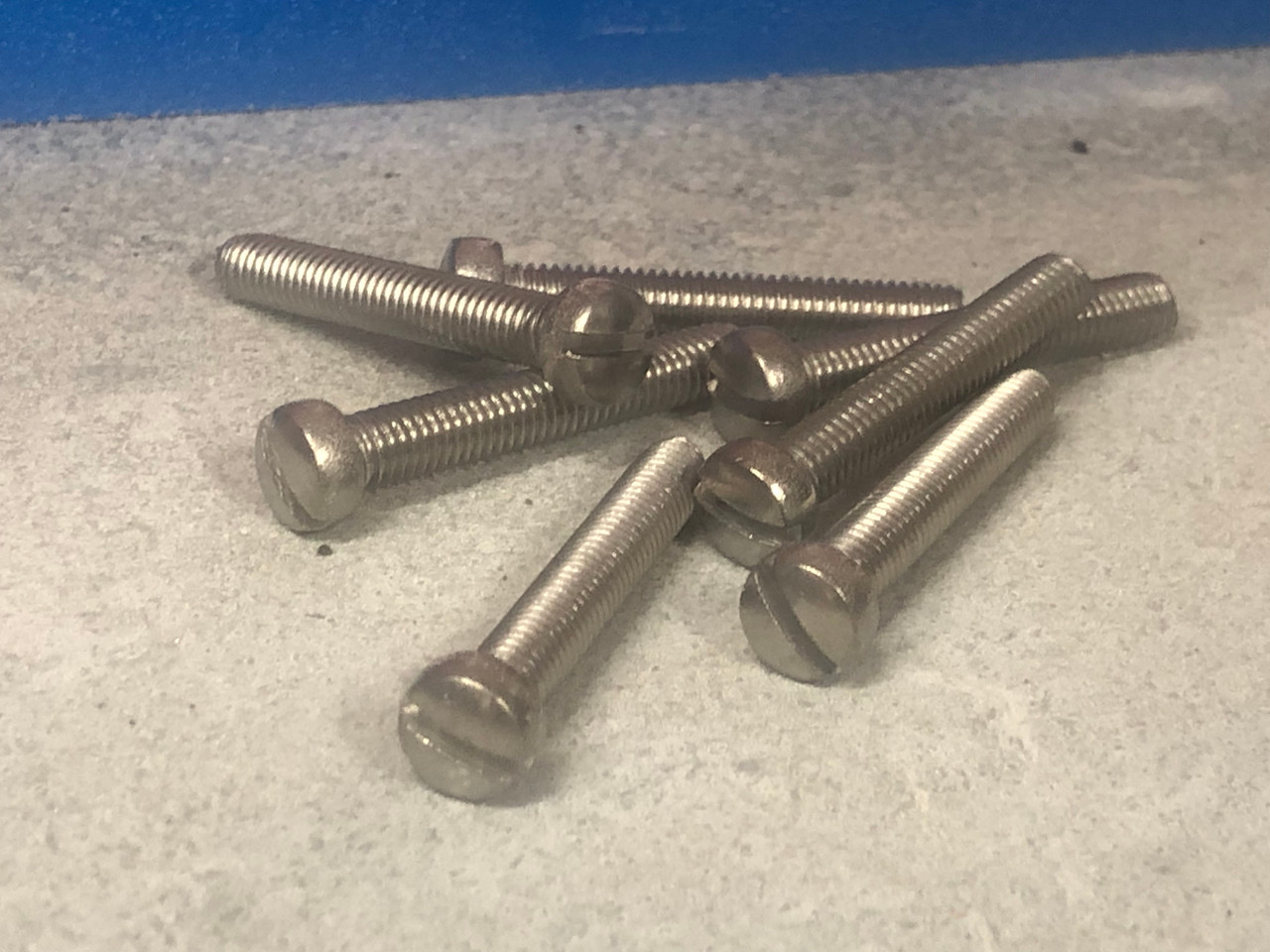IDEALE 88# 小銅鋲 Screw, short length for air horn to main body 75-89 - Quadrajet