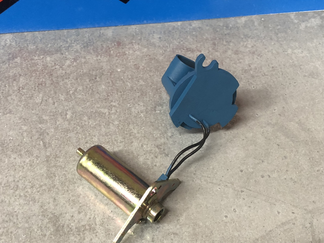 Mixture Control Solenoid MCS 81-90 CCC with seal - Quadrajet Power