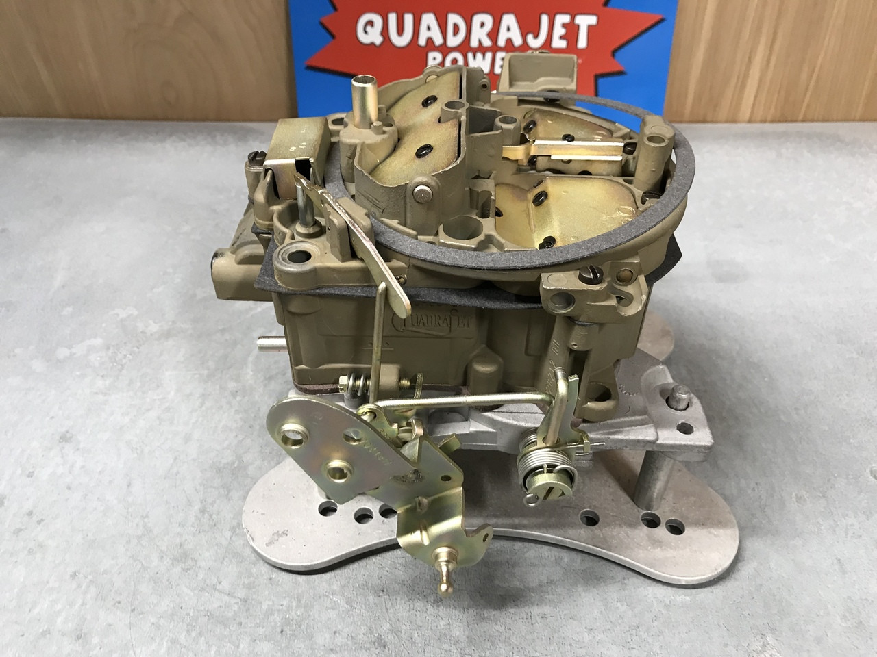 Chevrolet 1968 327  Quadrajet  7028212