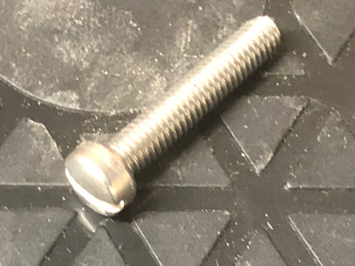 Screw,  short length for air horn to main body