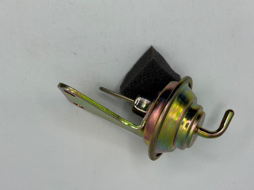 Choke pull off 1012  Rear mount 1975-1980