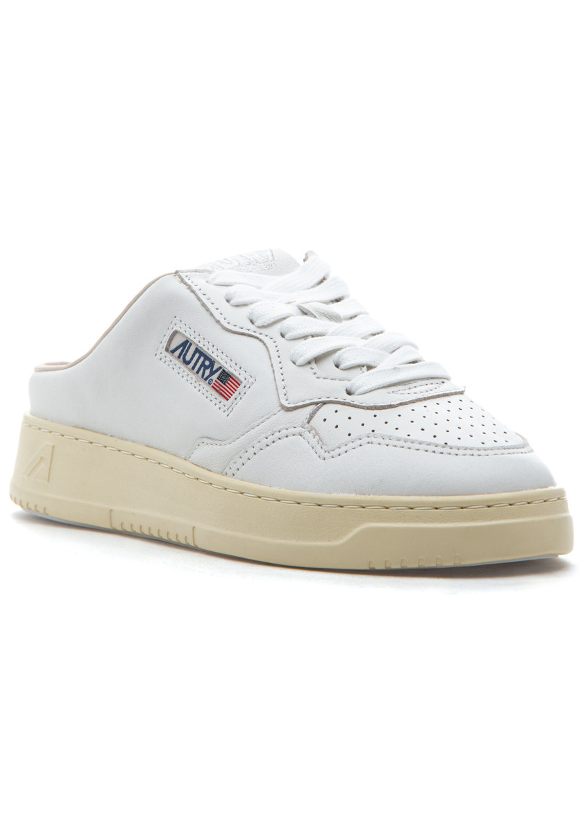AUTRY ホワイトスニーカー Autry Mule Low Sneaker White Leather