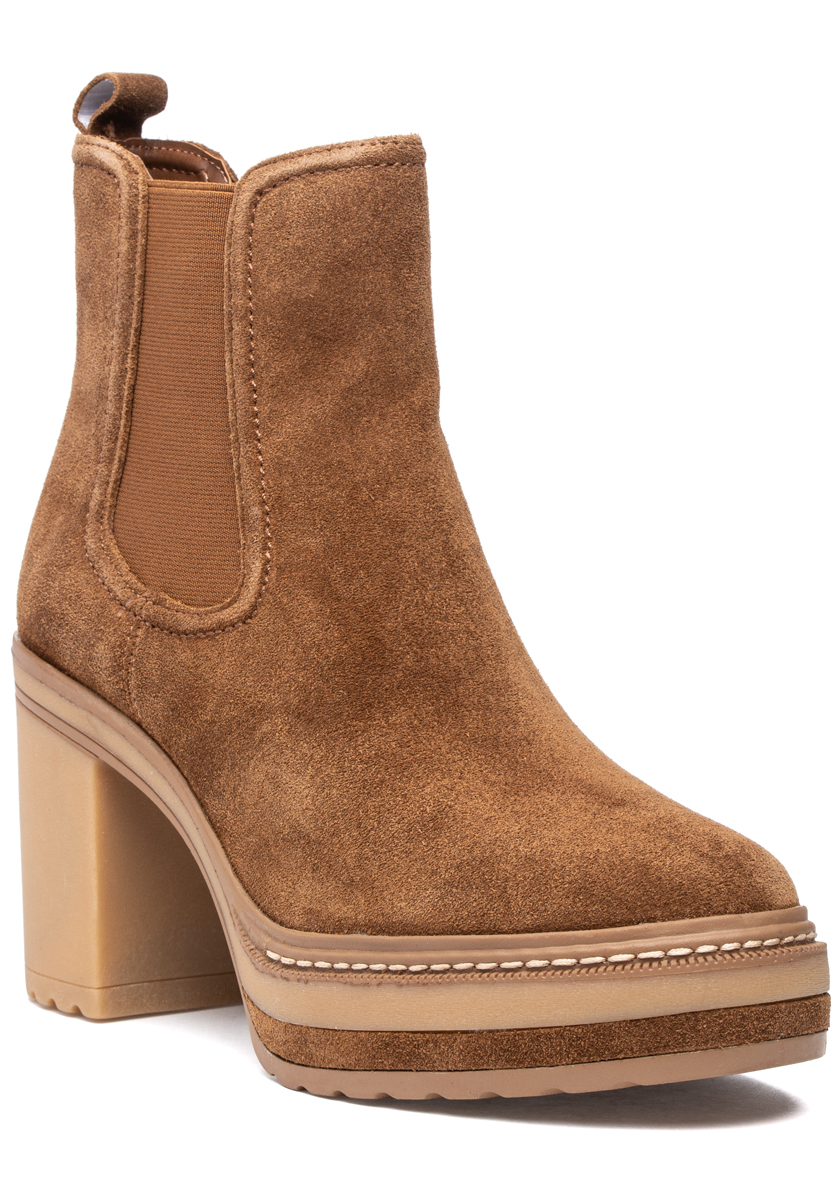 Lexa Boot Chestnut Suede