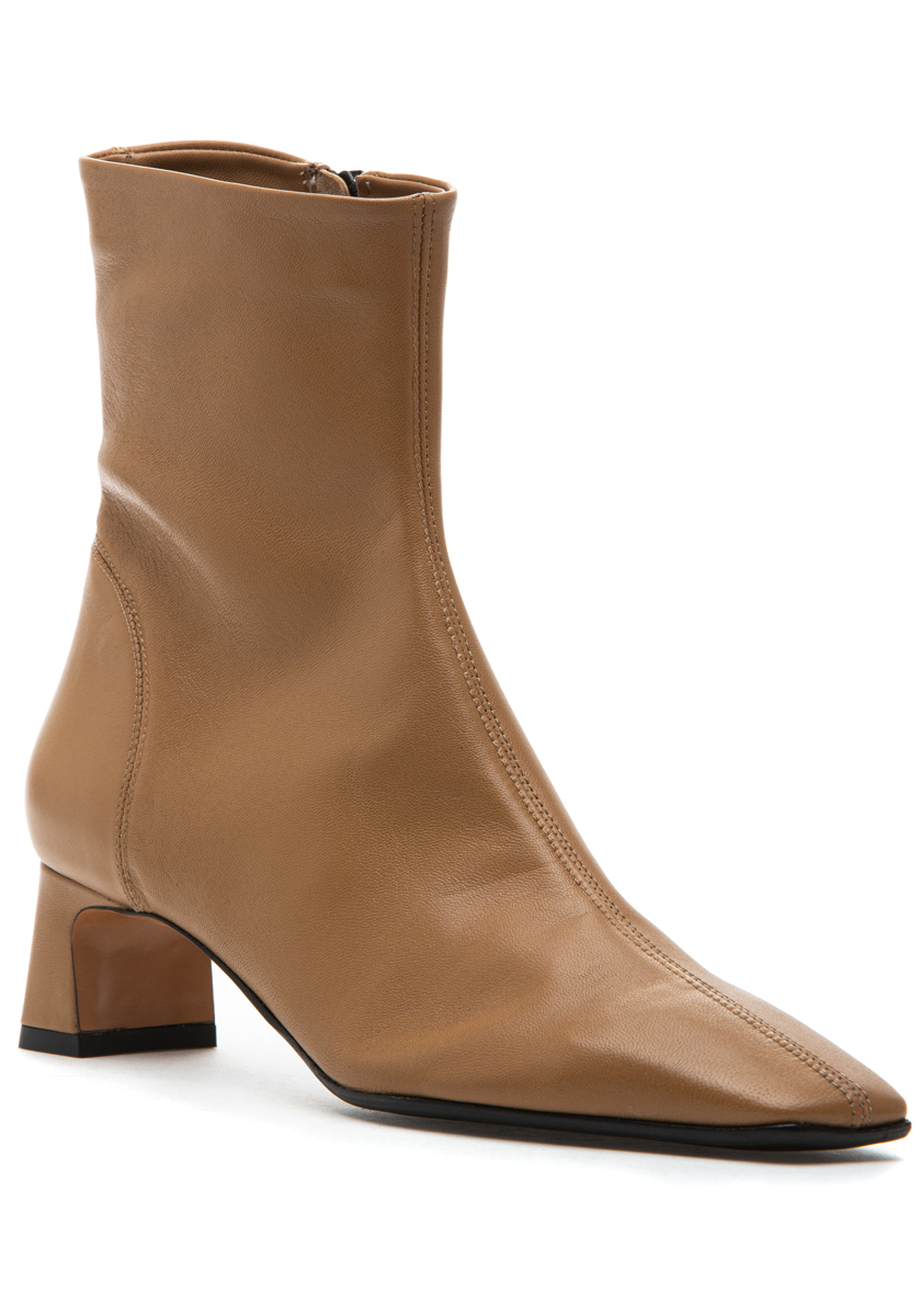 Sand Leather
