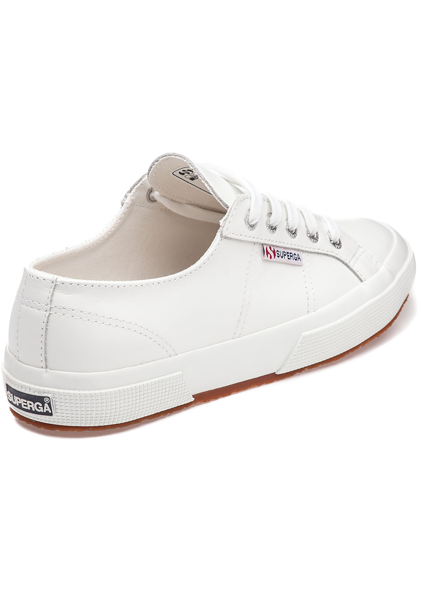 superga all white