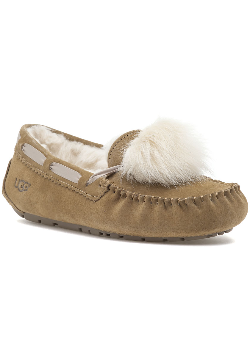 ugg dakota slipper chestnut