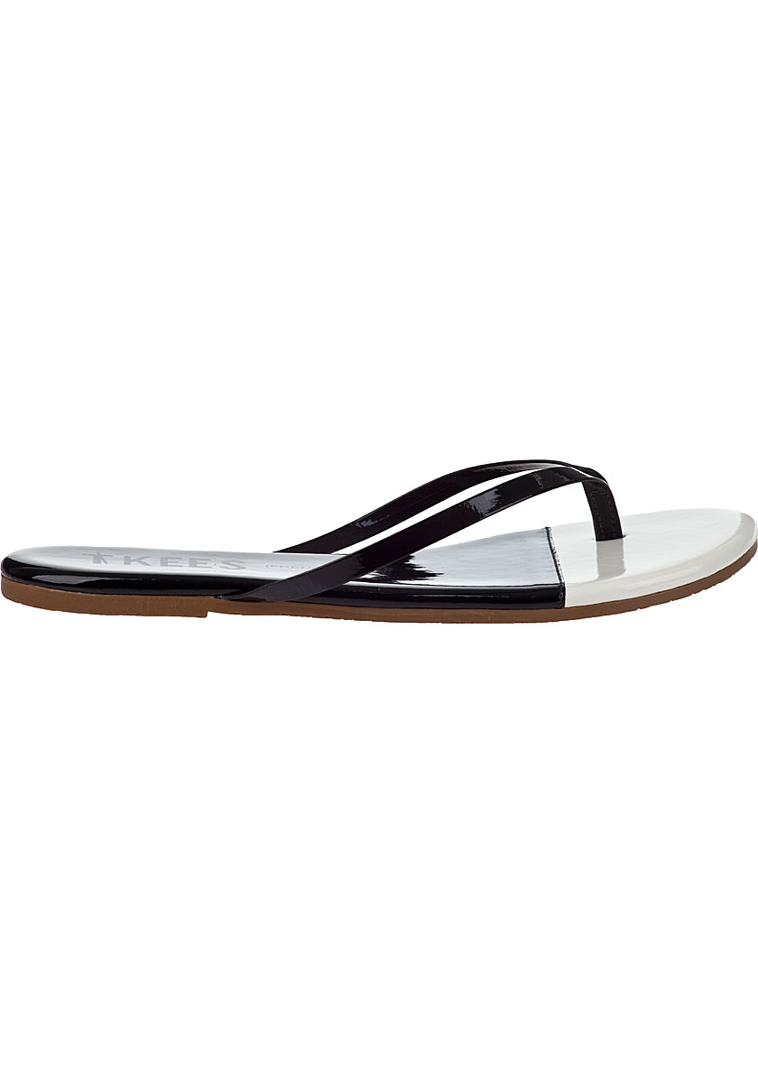 black patent flip flops