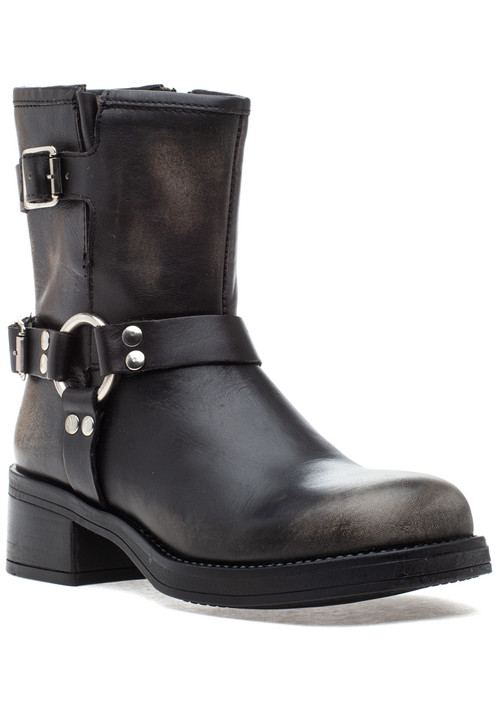 Steve Madden Brixton Book Black Distressed