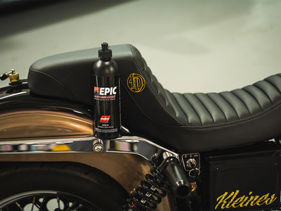 EPIC® Leather Coat 473Ml