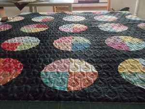 Modern Circle Quilt