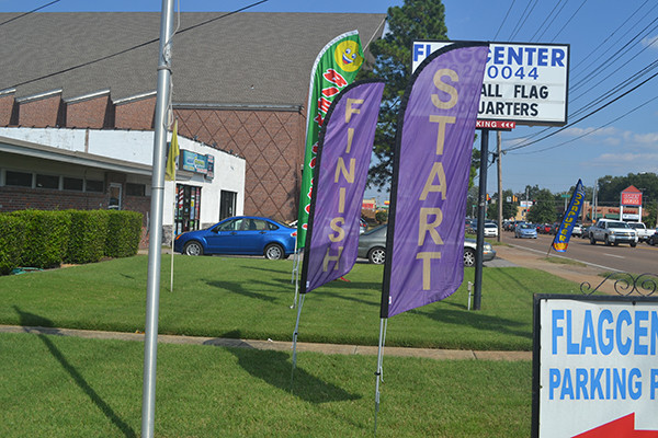 8 ft Blade Real Estate Flag Pole Kit and flag clip