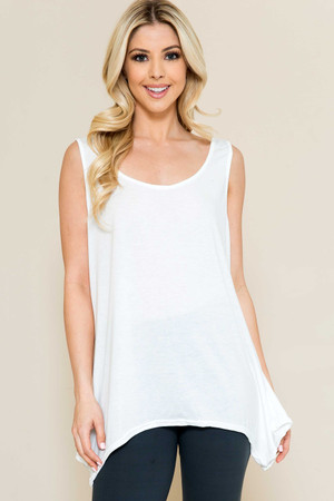 Wholesale Basic Solid Round Neck Relaxed Fit Tank Top