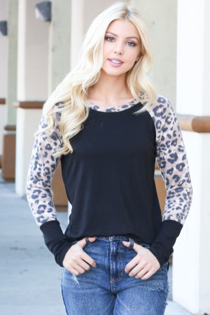 Wholesale Leopard Contrast Long Sleeve Rayon Plus Size Top