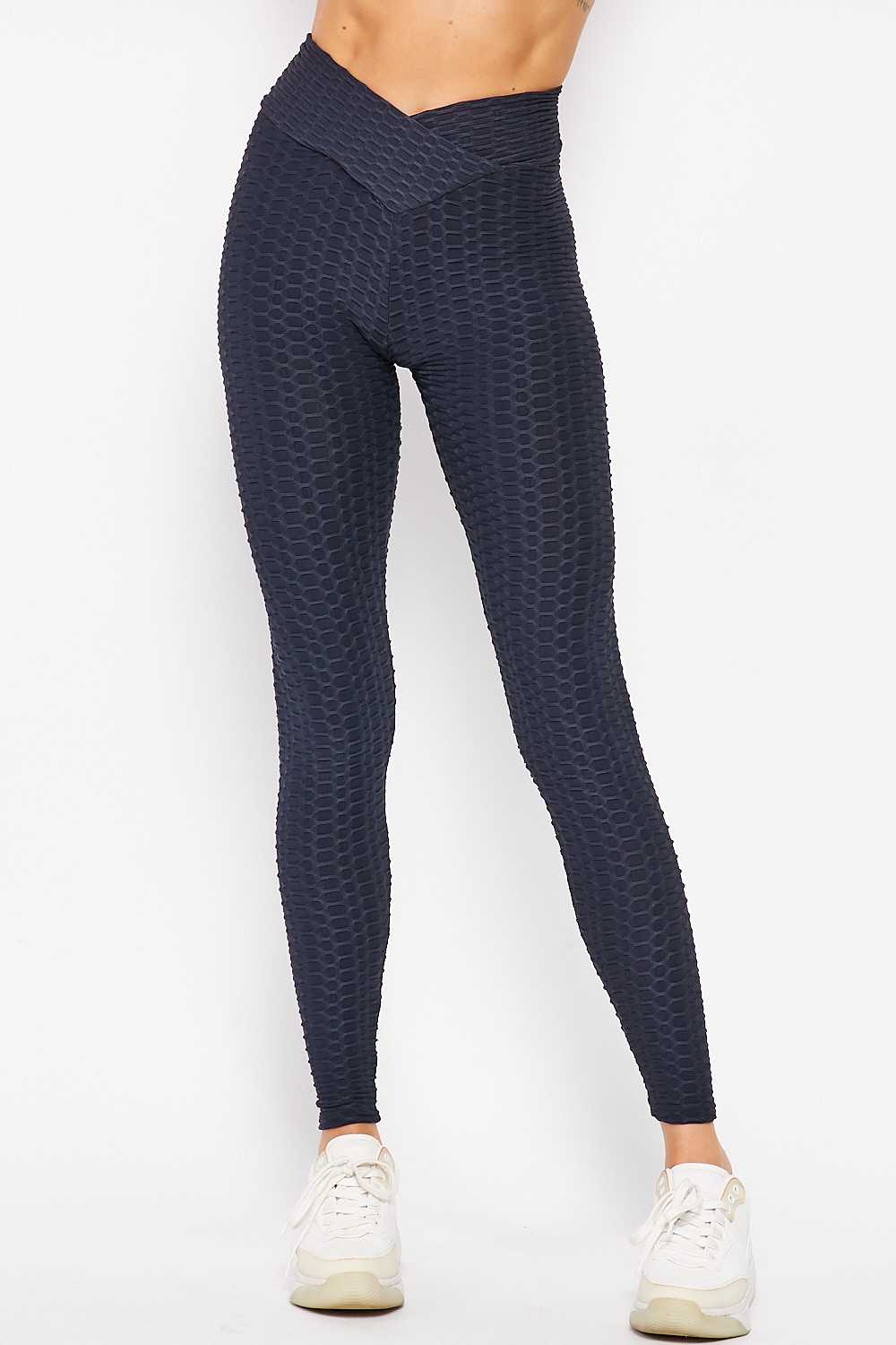 Wholesale Scrunch Butt Textured V-Waist High Waisted Plus Size Leggings with Pockets