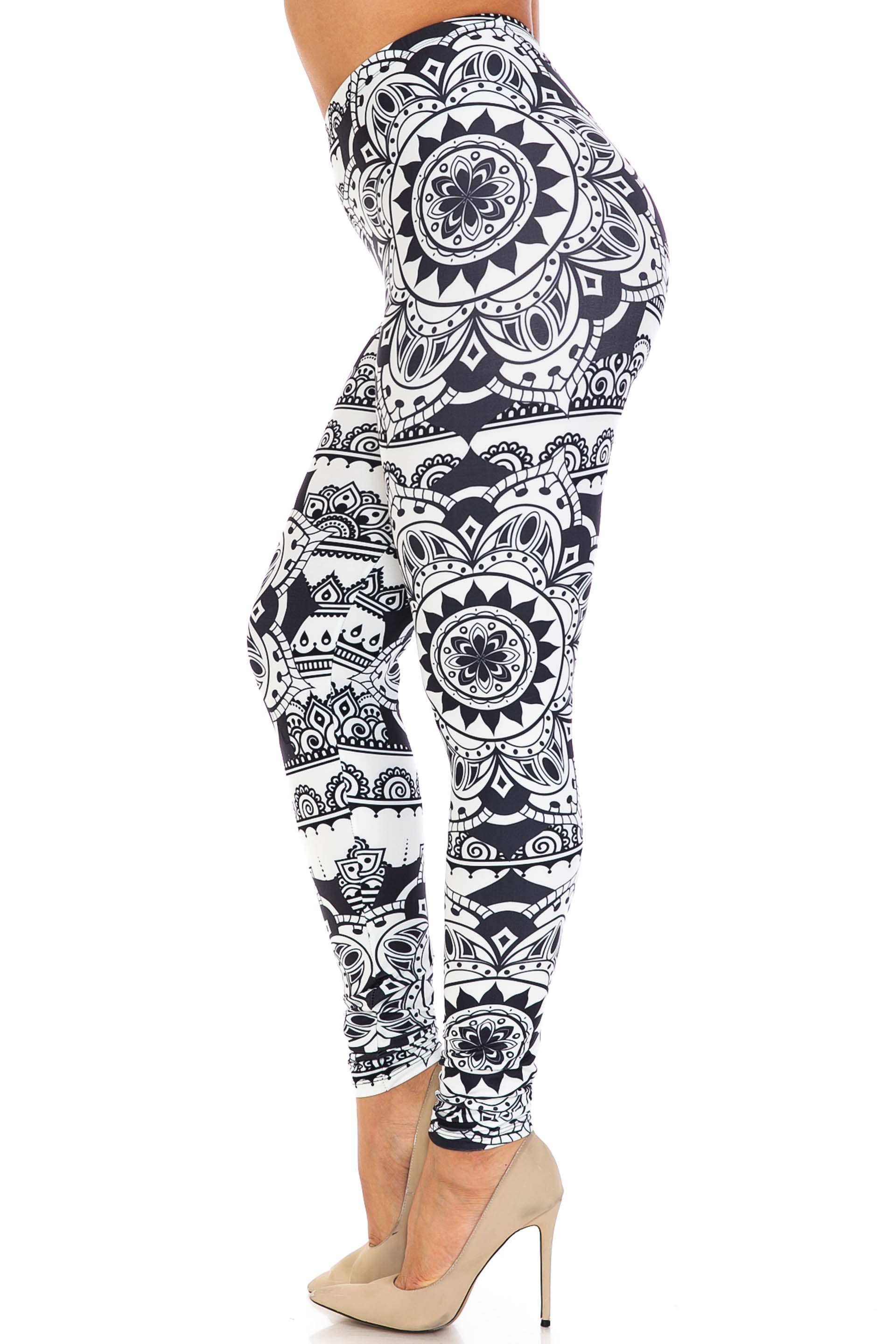 Wholesale Creamy Soft Monochrome Mandala Plus Size Leggings - By USA Fashion™