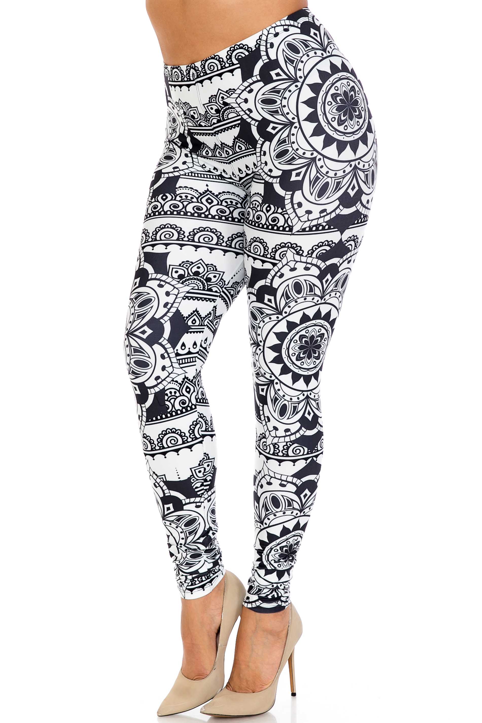 Wholesale Creamy Soft Monochrome Mandala Extra Plus Size Leggings - 3X-5X - By USA Fashion™