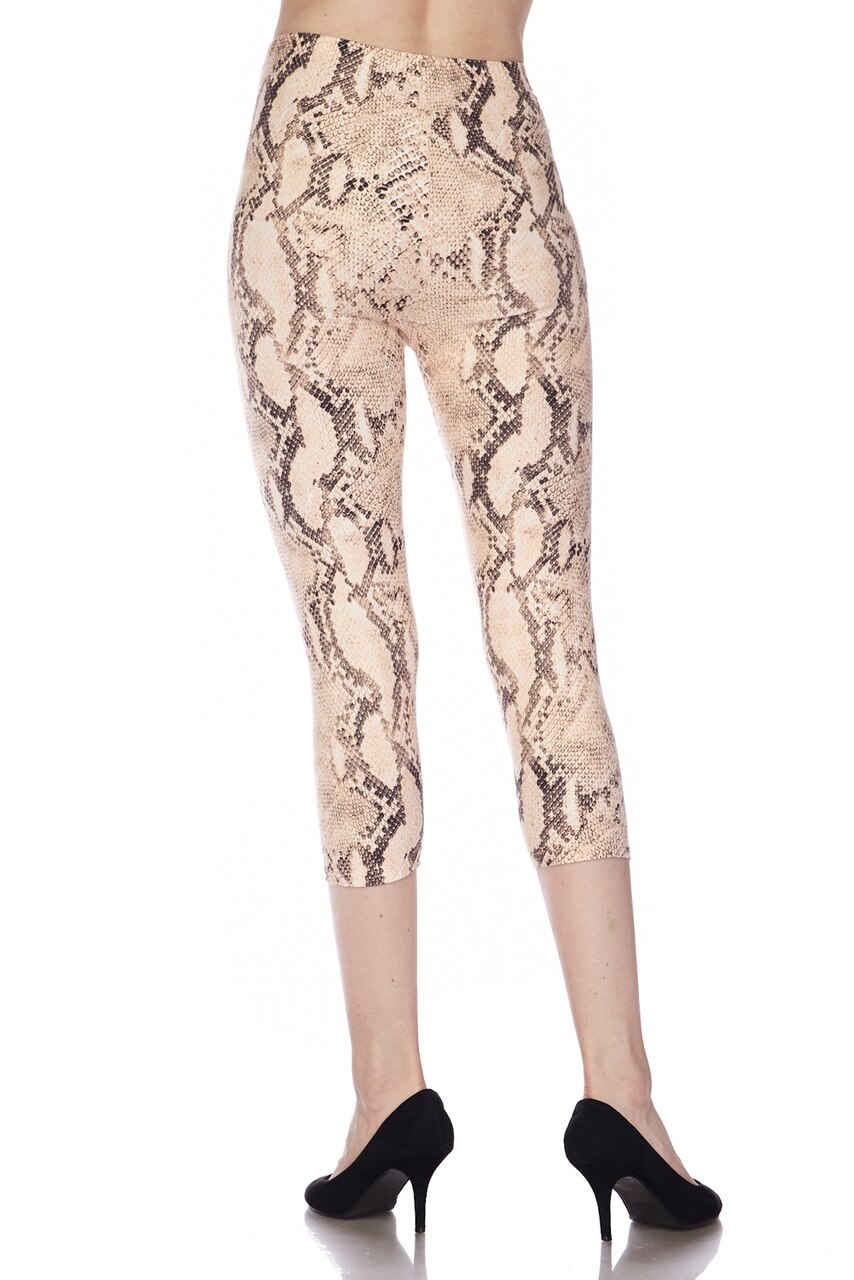 Wholesale Buttery Soft Cream Snakeskin Plus Size Capris