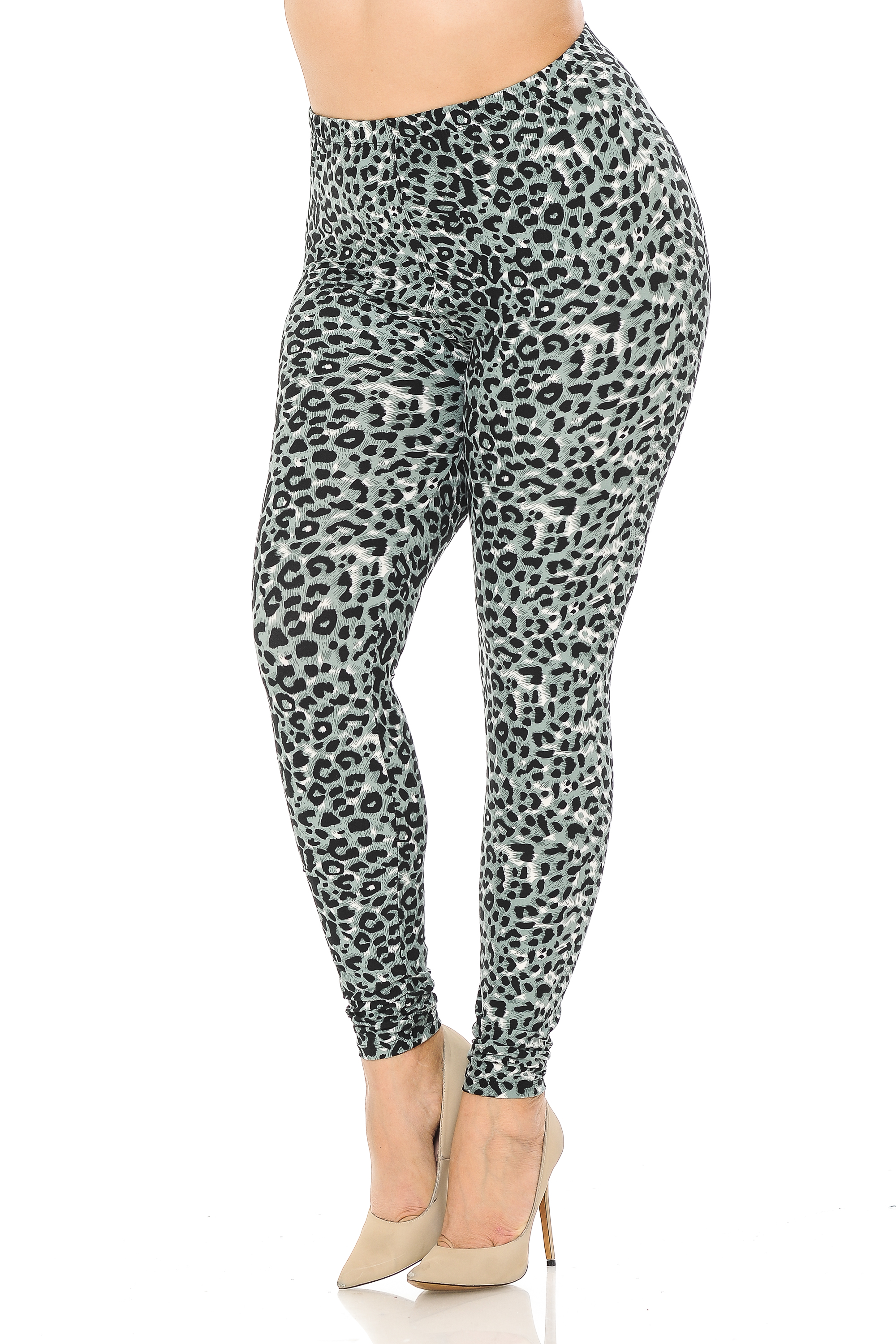 Wholesale Buttery Soft Snow Leopard Plus Size Leggings